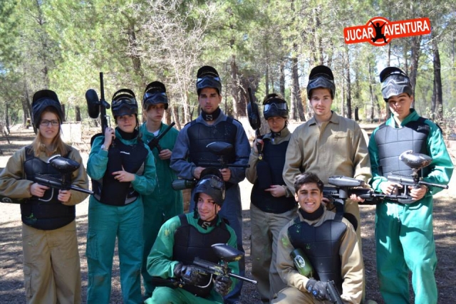 grupo de paintball.jpg